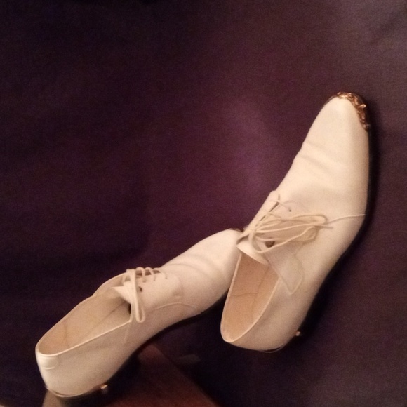 Vintage Versace White Loaffer - Picture 4 of 6